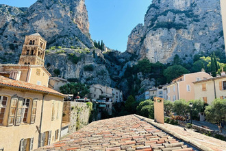 achat localcommercial moustiers-ste-marie 04360