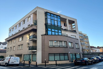 achat localcommercial mtreuil 93100