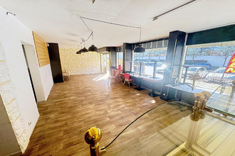 achat localcommercial nimes 30000