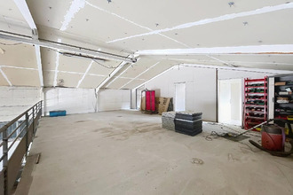 achat localcommercial peyroules 04120