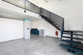 achat localcommercial pusignan 69330