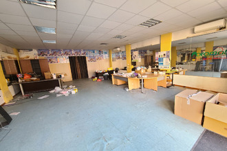 achat localcommercial salon-de-provence 13300