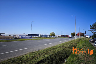 achat localcommercial st-germain-du-puy 18390