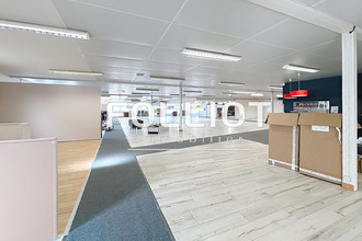 achat localcommercial st-james 50240