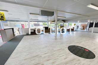 achat localcommercial st-james 50240