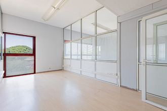 achat localcommercial st-laurent-du-var 06700