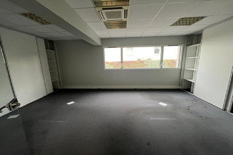 achat localcommercial st-lo 50000