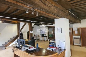 achat localcommercial st-trivier-de-courtes 01560