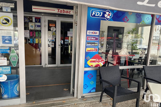 achat localcommercial tarascon 13150