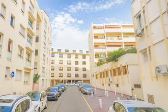 achat localcommercial toulon 83000