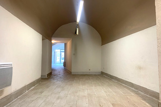 achat localcommercial trets 13530