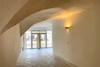 achat localcommercial trets 13530