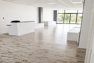 achat localcommercial vannes 56000