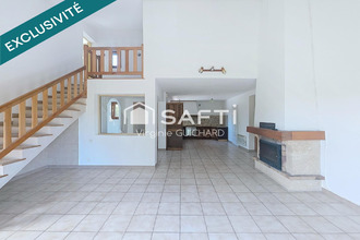 achat maison aiglun 04510