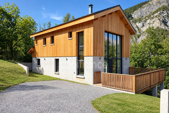 achat maison allos 04260