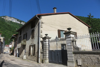 achat maison chaley 01230