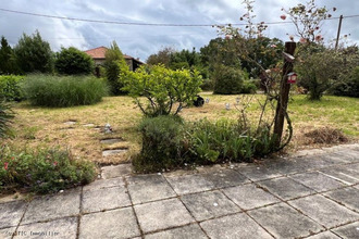 achat maison champagne-mouton 16350