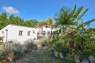 achat maison champagne-mouton 16350