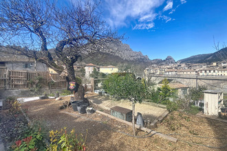 achat maison entrevaux 04320