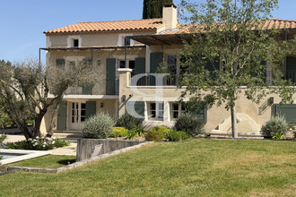 achat maison fontvieille 13990