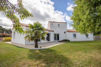 achat maison grand-landes 85670