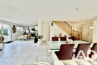 achat maison l-huisserie 53970