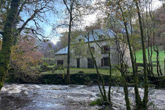 achat maison la-roche-canillac 19320