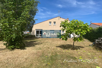 achat maison les-landes-genusson 85130