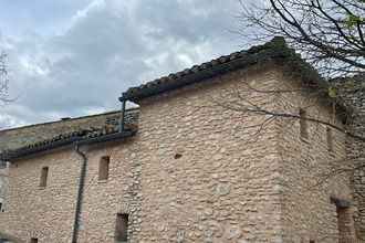 achat maison lioux 84220