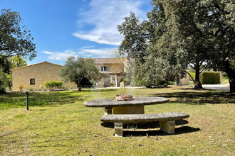 achat maison menerbes 84560