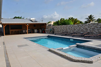 achat maison moule 97160