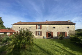 achat maison nanteuil-en-vallee 16700