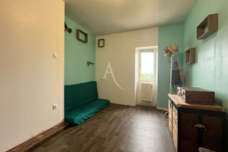 achat maison place 53240