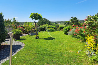 achat maison place 53240