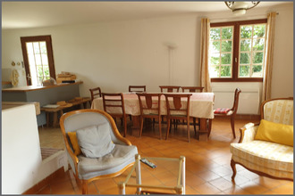 achat maison rouge 44660