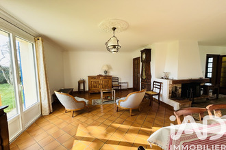 achat maison rouge 44660