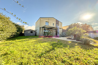 achat maison senas 13560