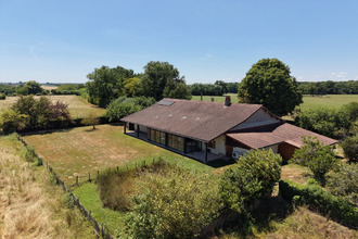 achat maison st-trivier-de-courtes 01560
