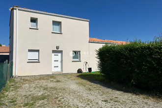 achat maison vallet 44330