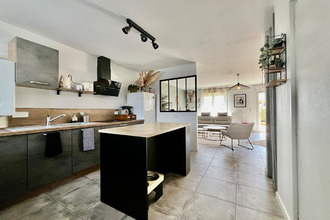 achat maison vesseaux 07200