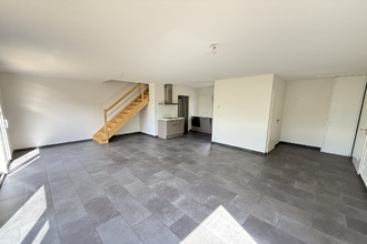 achat maison villeneuve 01480