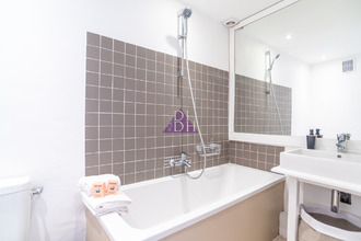  appartement bormes-les-mimosas 83230