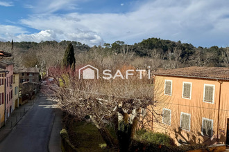  appartement bras 83149