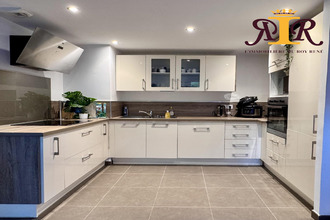  appartement chateauneuf-le-rouge 13790