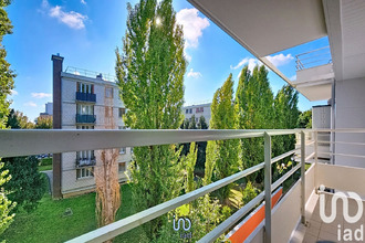  appartement combs-la-ville 77380