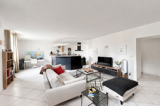  appartement corne 49630