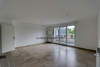  appartement emerainville 77184