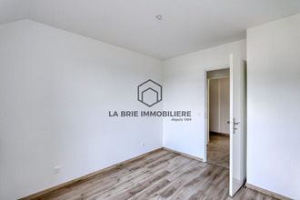  appartement emerainville 77184