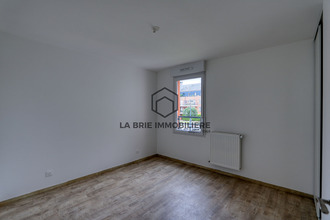 appartement emerainville 77184