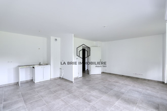  appartement emerainville 77184